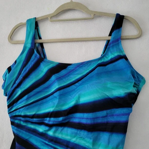 Great Lengths Swimsuit Womens 16 Black Blue One Piece Beach Bathing Suit - Picture 3 of 9